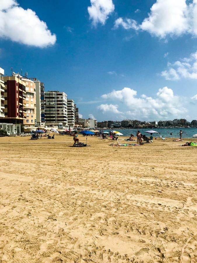 Sunshine Apartment Torrevieja Eksteriør billede