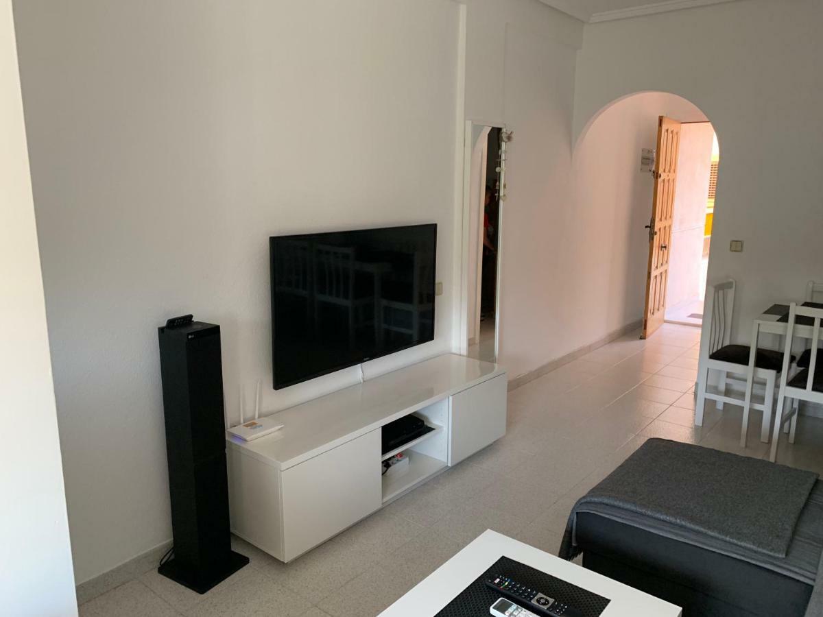 Sunshine Apartment Torrevieja Eksteriør billede